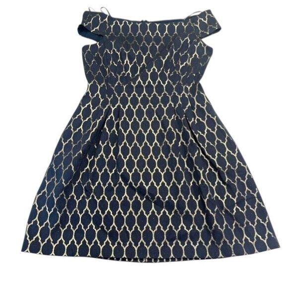 Vince Camuto Stretch Sheath Dress Size 14 Black Bateau Neck Sleeveless Back Zip - Picture 1 of 13